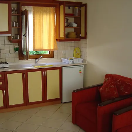 Oasis Apart Тургутрейс